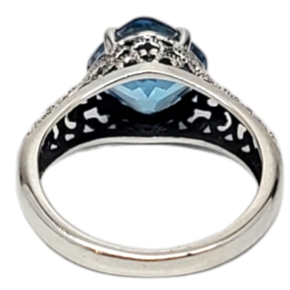 CNA Sterling Silver Blue Faceted Stone Ring Size 6 #17268 - Picture 4 of 8